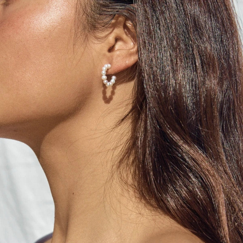 Pearl gold earrings