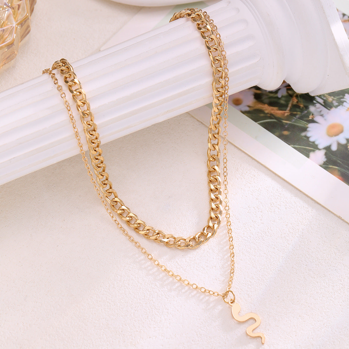 Juego de 2 collares de cadena con colgante de serpiente 