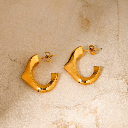 Triangle C-shaped earrings