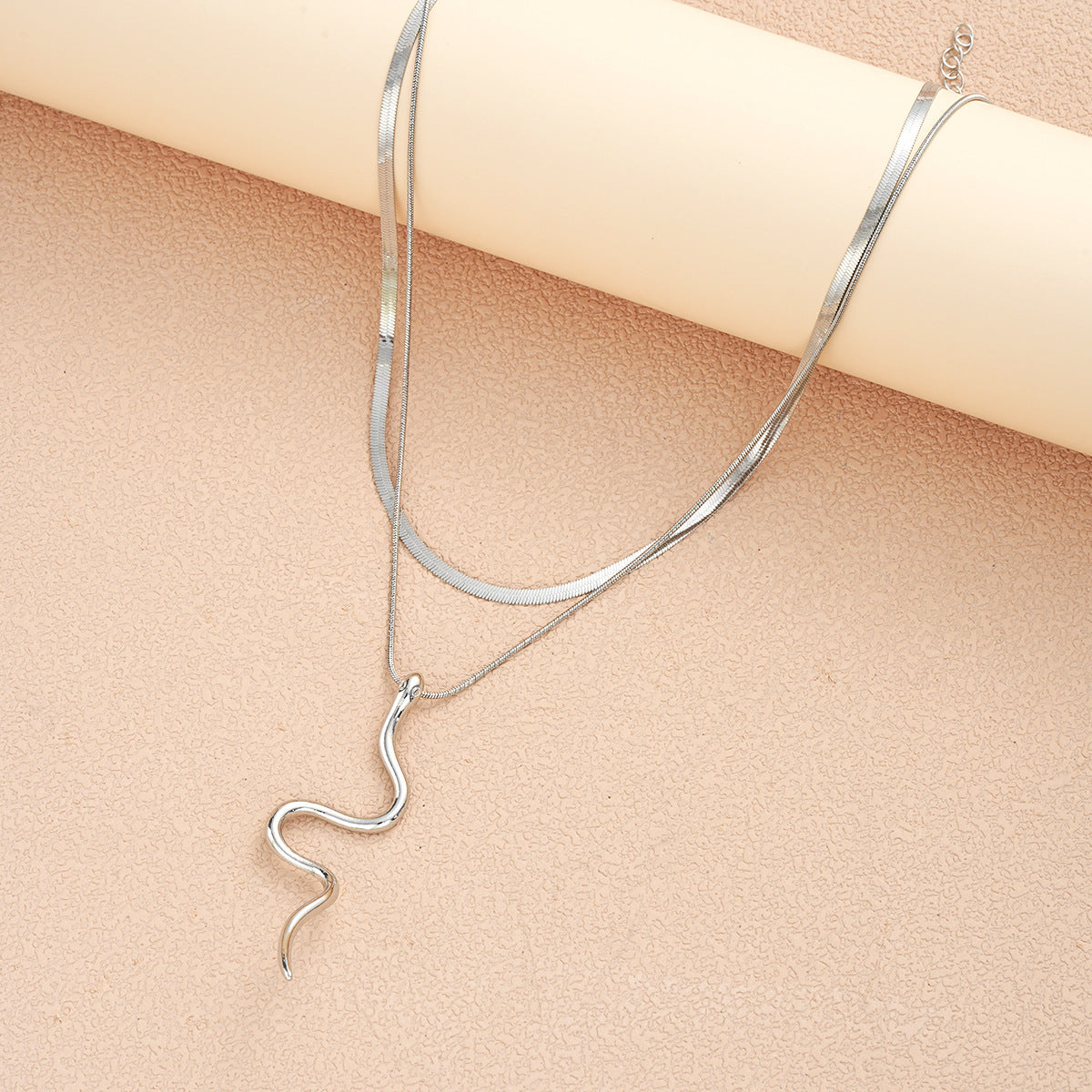 Retro Snake Pendant Necklace