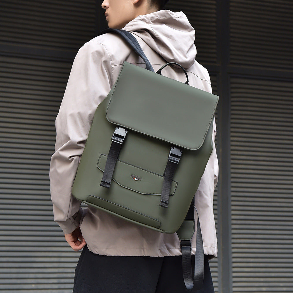 Travel computer bag is simple