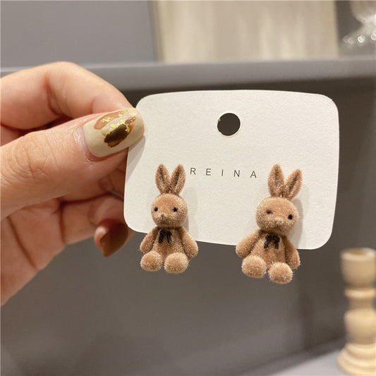 Pendientes de conejo de peluche 