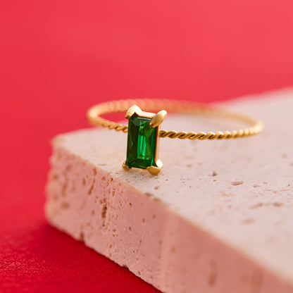 Colored square diamond ring