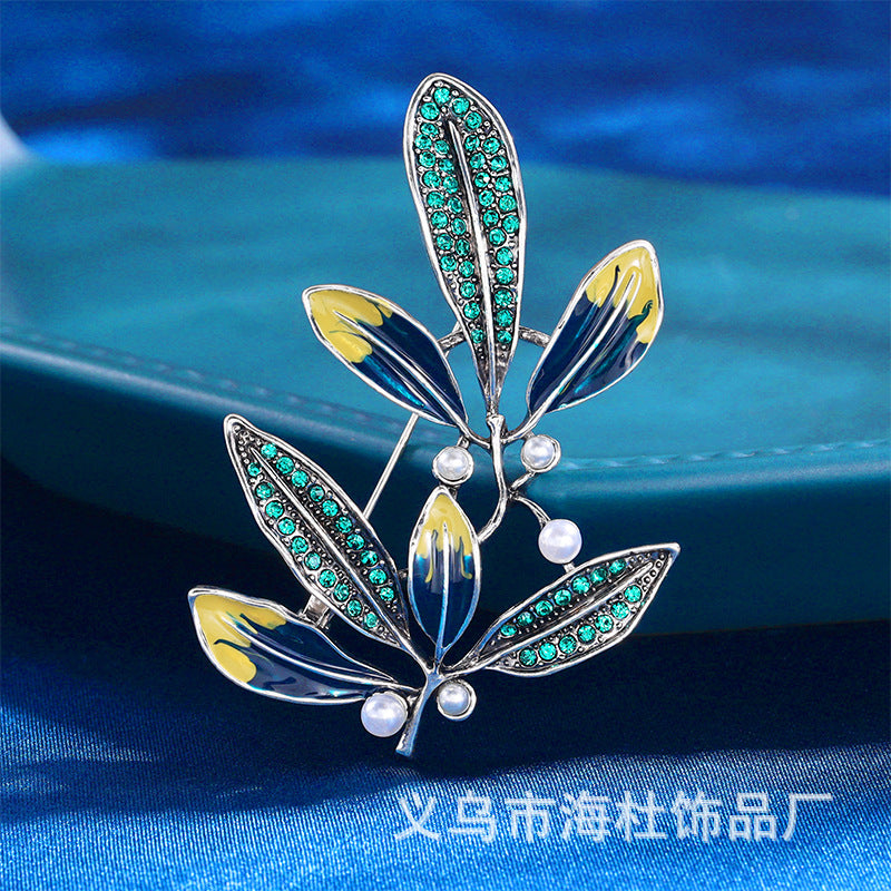 Plant Flower Oil Drip Breast