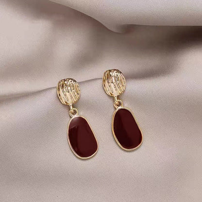 Pendientes retro rojos 