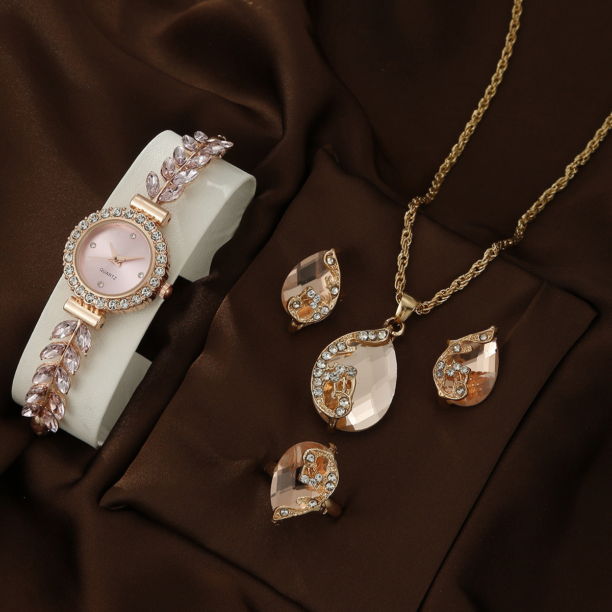 Quartz bracelet watch jewelry set