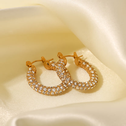 Pendientes con pavé de diamantes blancos y verdes 