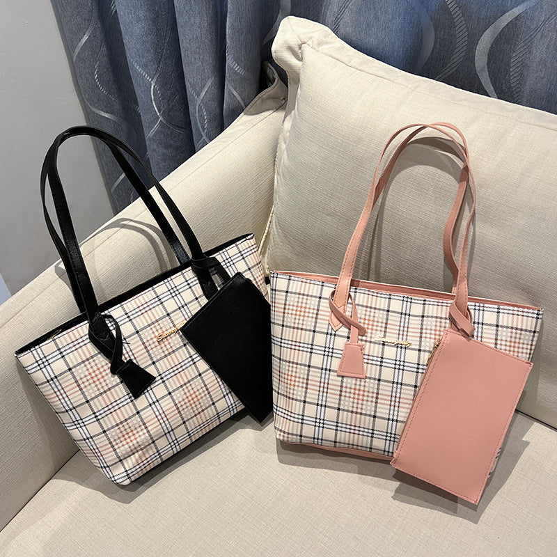 Plaid print tote bag