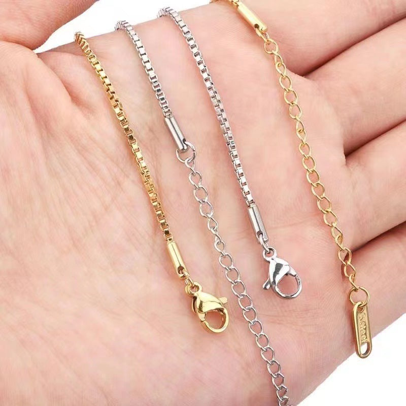 Korean Box Pendant Short Collarbone Necklace