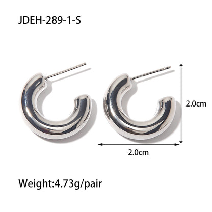 C-shaped hollow earrings ins