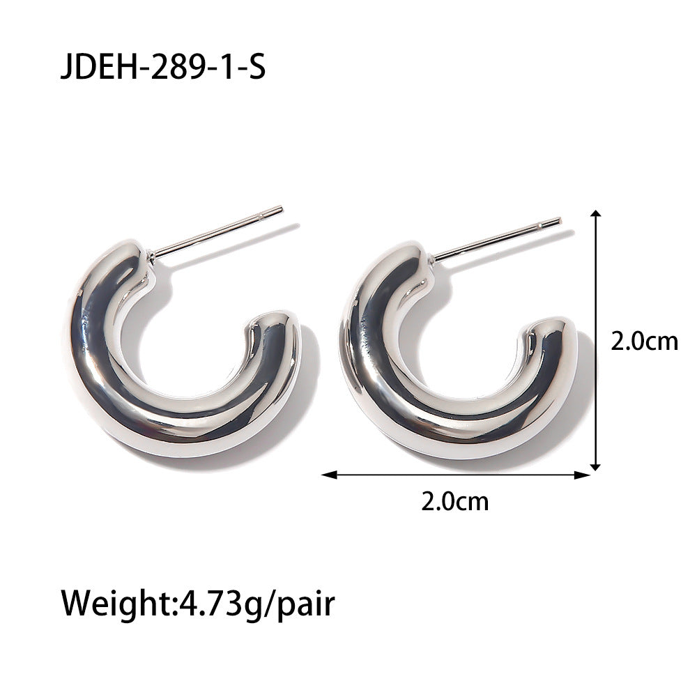 C-shaped hollow earrings ins