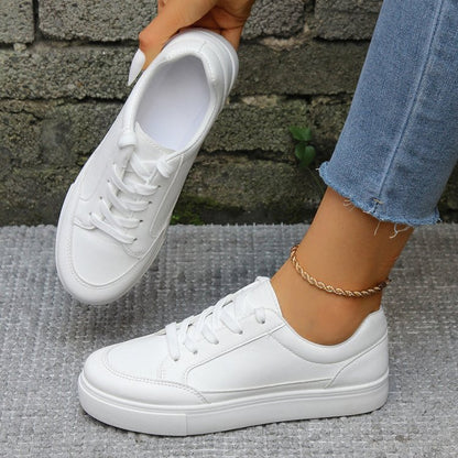 Fashion classic white shoes