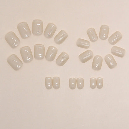 Uñas clásicas versátiles con diseño cuadrado en azul hielo 