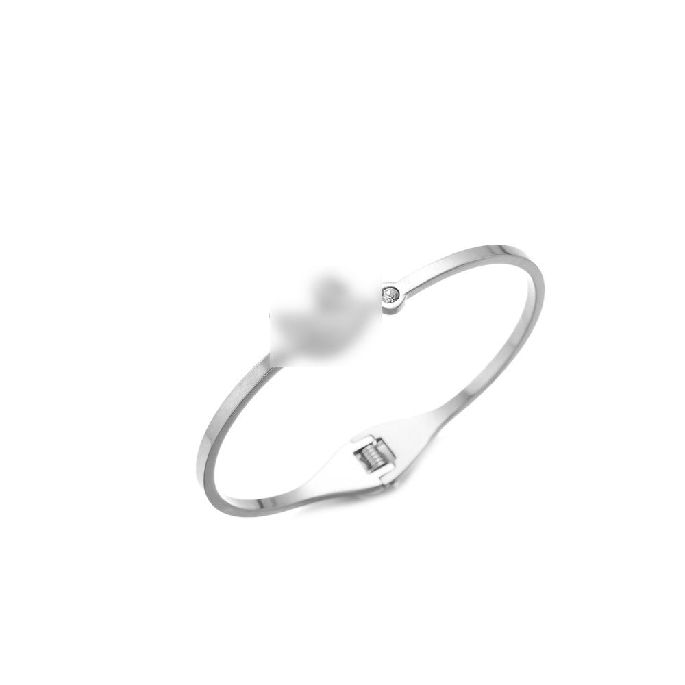 Non-Fading Titanium Steel Minimalist INS-Style Bracelet