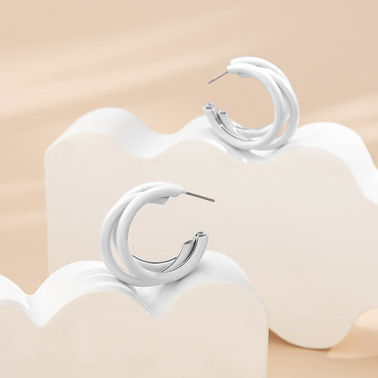 Pendientes de botón con forma de C y anillo liso