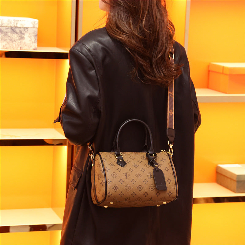 Premium textured messenger bag