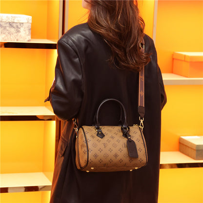 Premium textured messenger bag