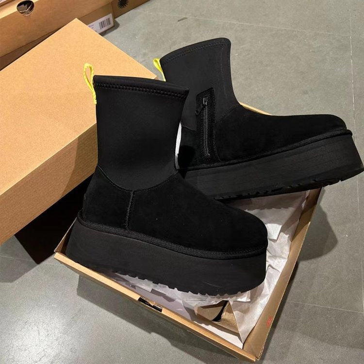 Thick-soled snow boots for women in winter