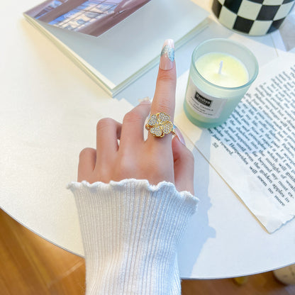 Four-leaf clover rotatable ring fashion