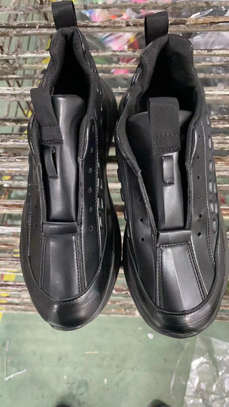 Sports and leisure sports shoes