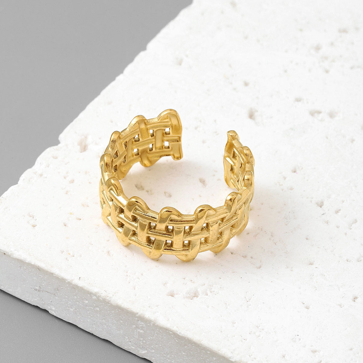 Qizhu Leaf Life Tree Titanium Steel Ring