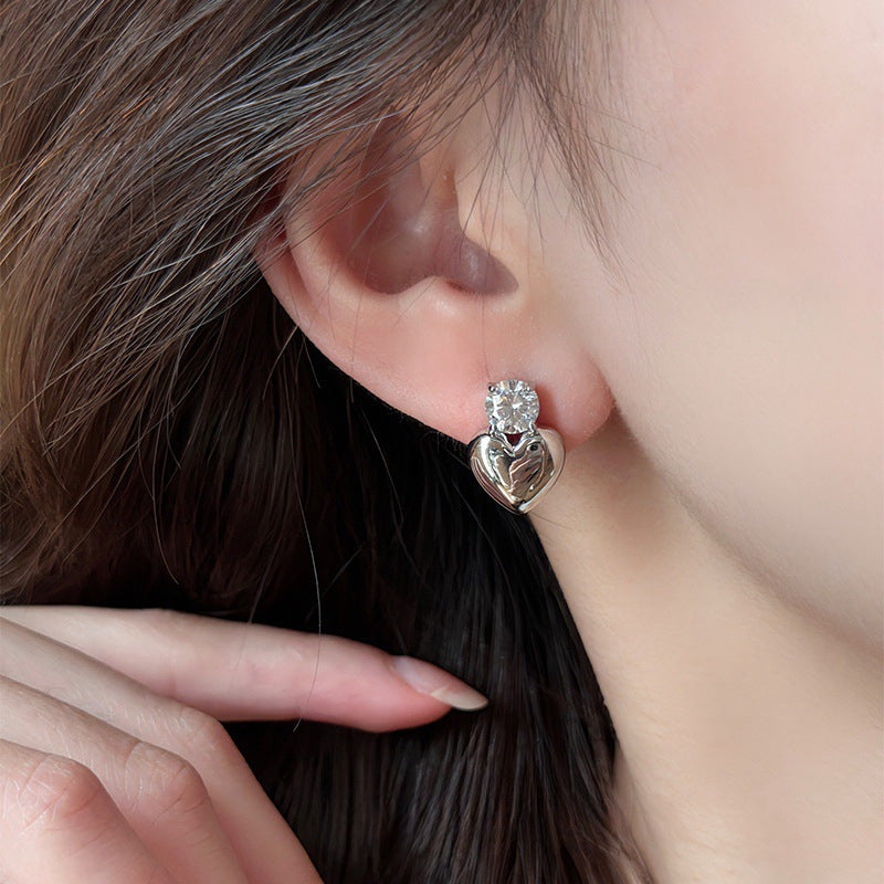 Temperament zircon love stud earrings woman