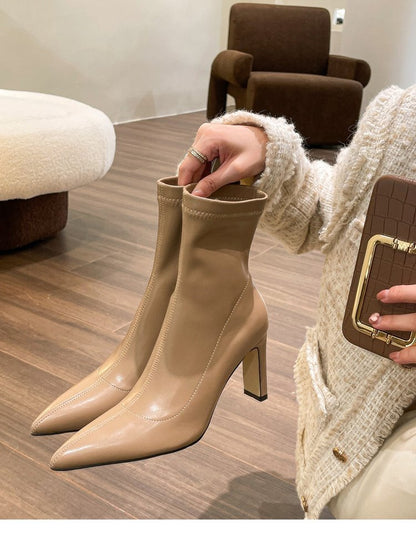 Pointed high heel skinny leg boots