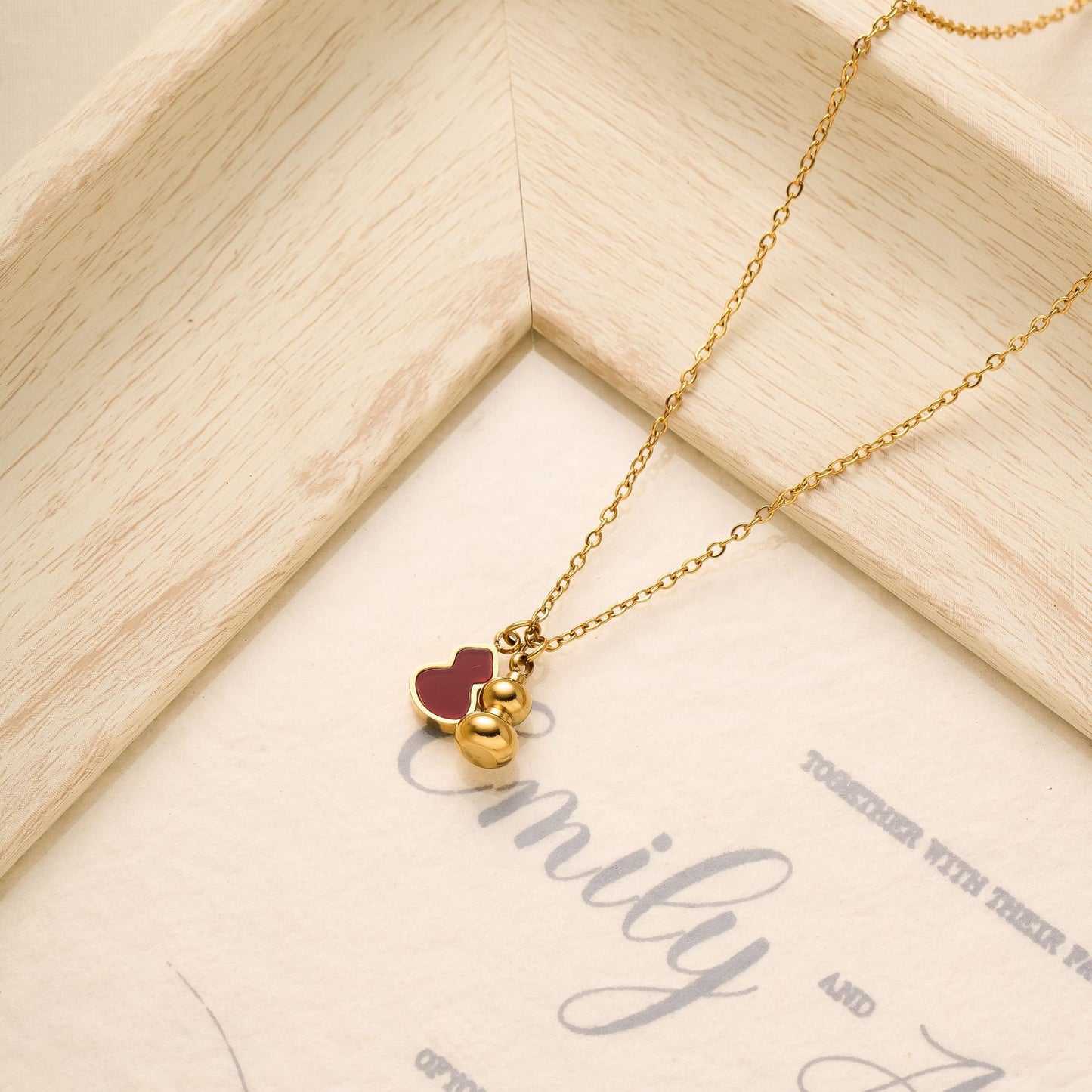 18K Gold Double Gourd Necklace