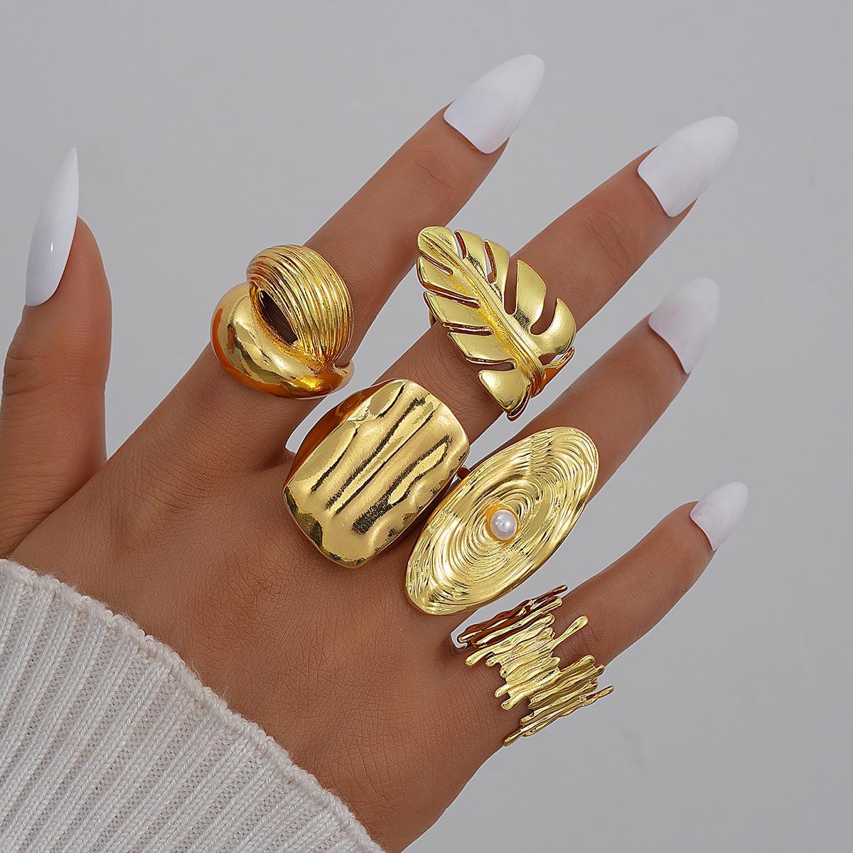 Gold Pearl Joint Ring