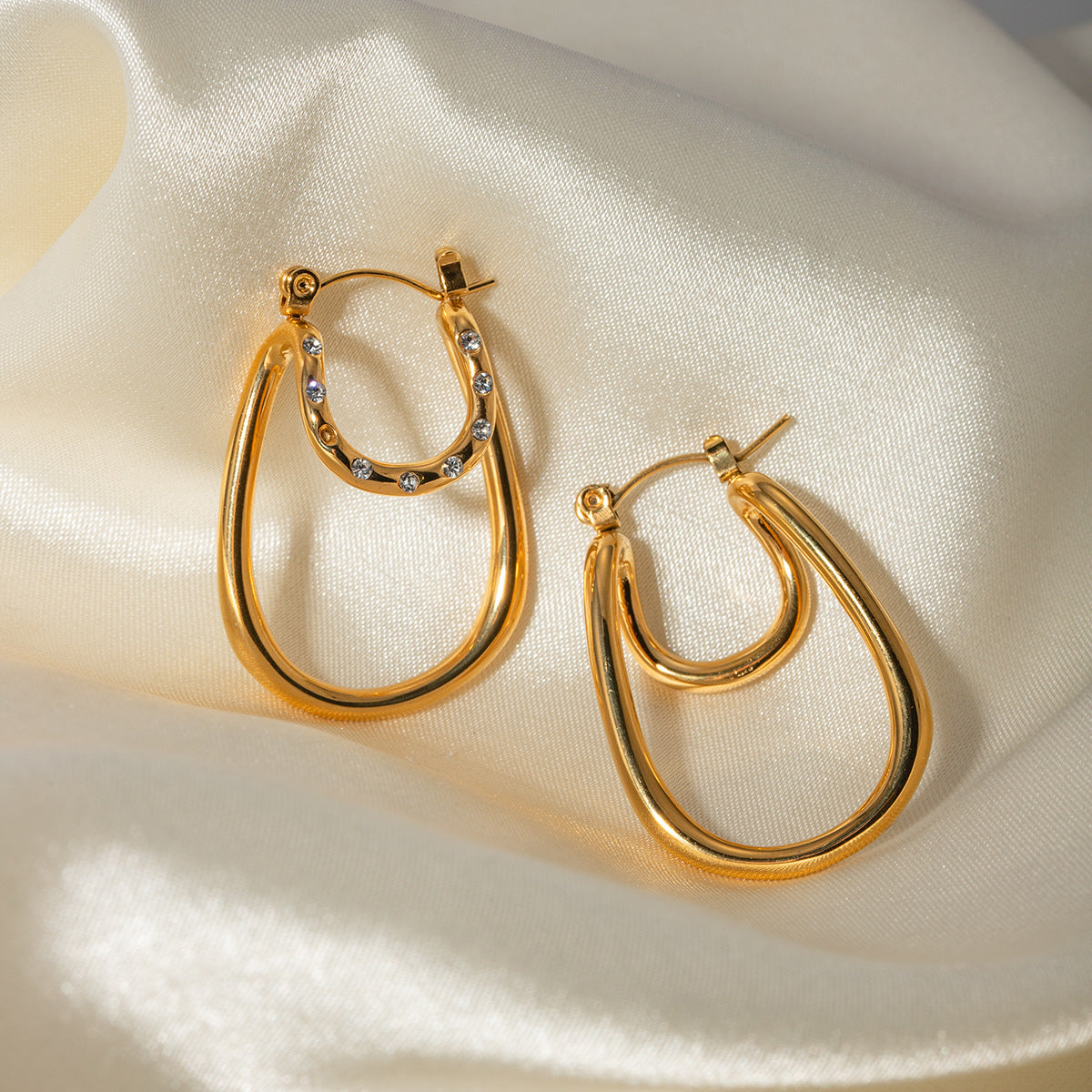 Double Curved Earrings