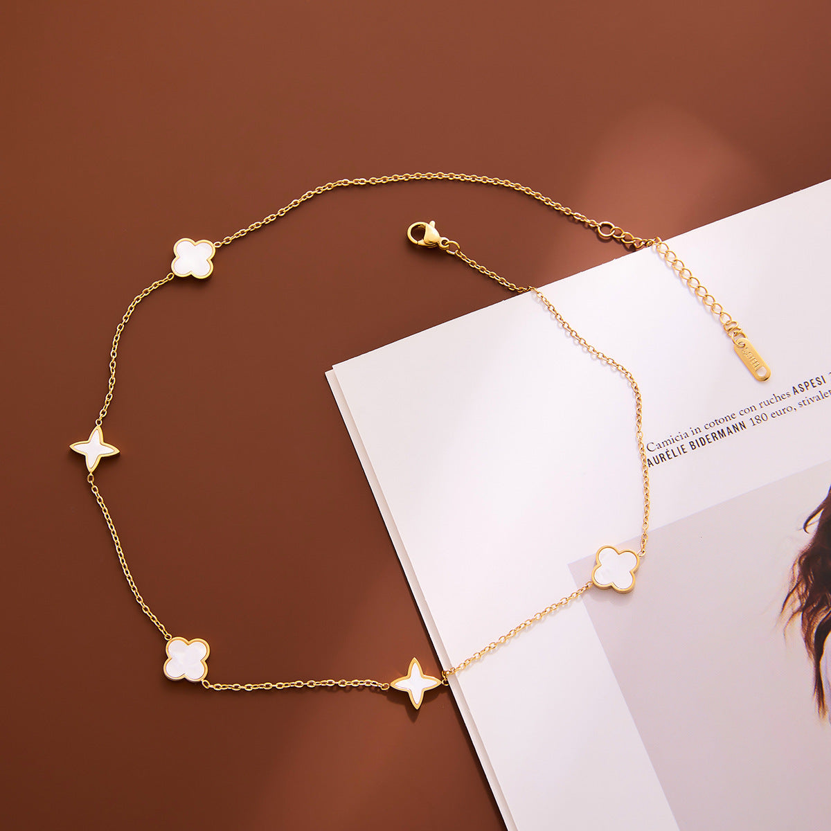 Women's Light-Luxury Lucky Clover Titanium Steel Clavicle Necklace