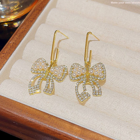 Bow pearl earrings for women