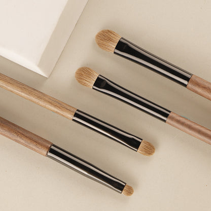 Almond Eye Shadow Brush Small Detail Set