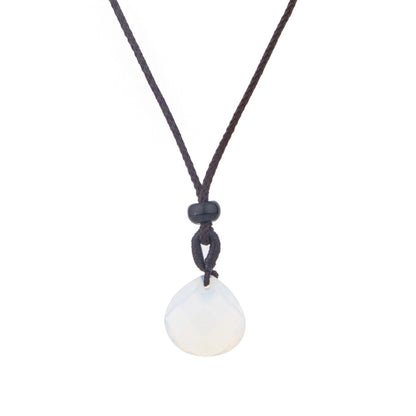 Pingente ajustável em forma de triângulo facetado de cristal 