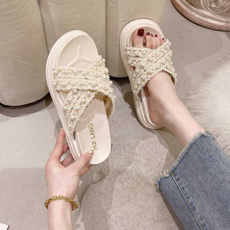 Soft bottom Lightweight sandals Thick bottom