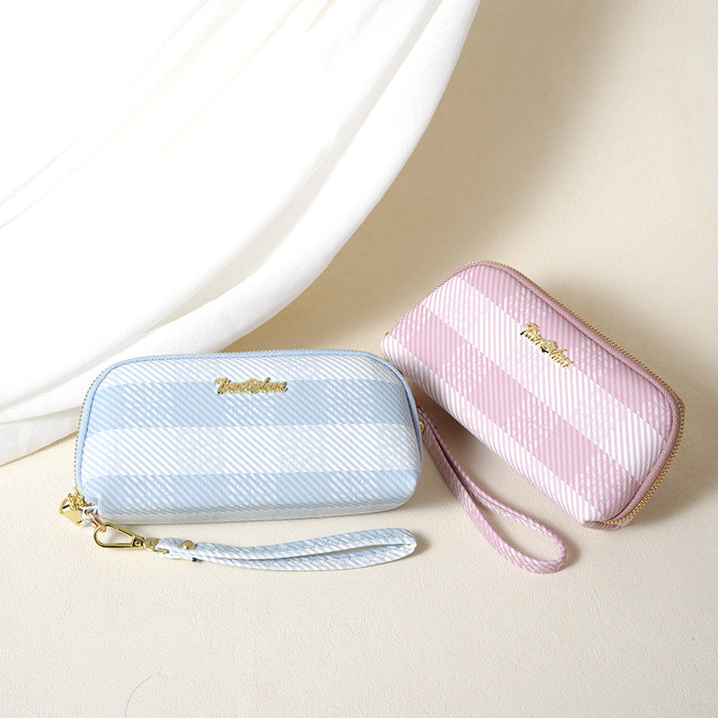 Handbag women's high-end sense