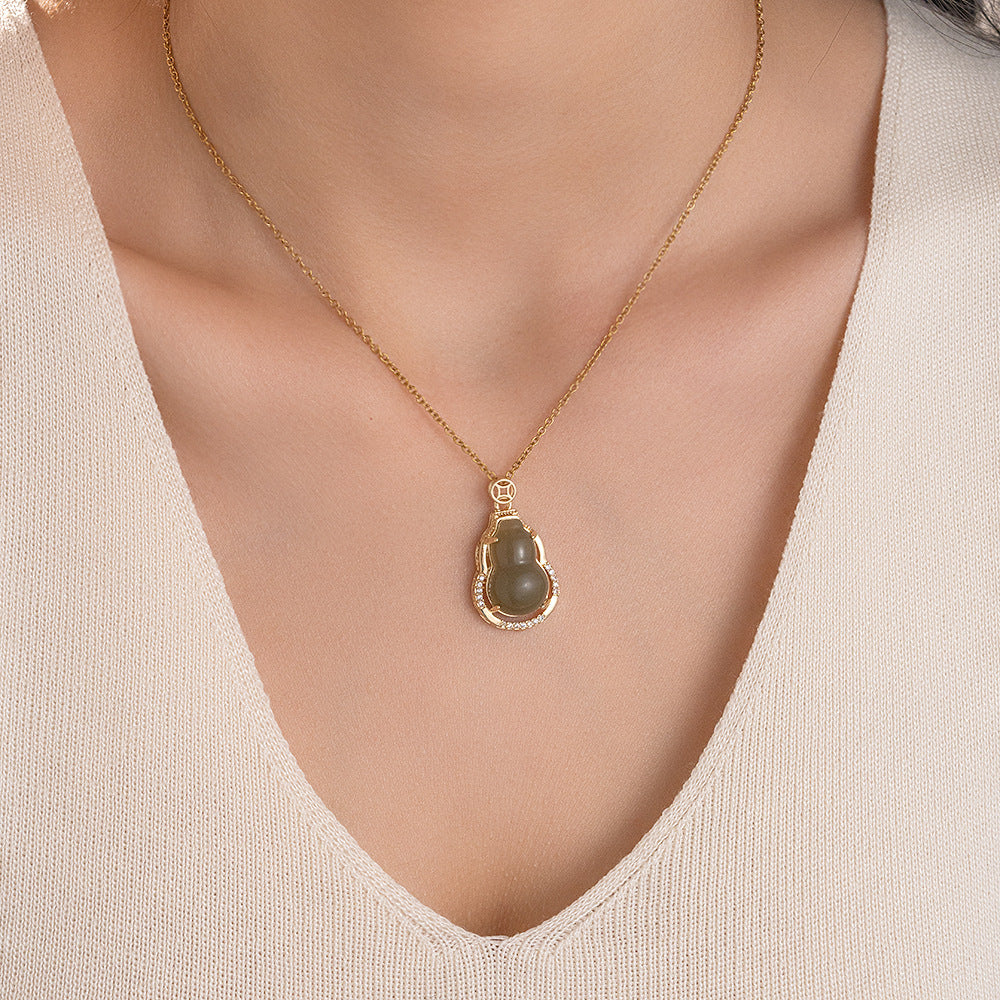Full of diamond copper micro-inlaid jade gourd necklace female