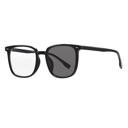 Gafas fotocromáticas inteligentes con marco negro que bloquean la luz azul