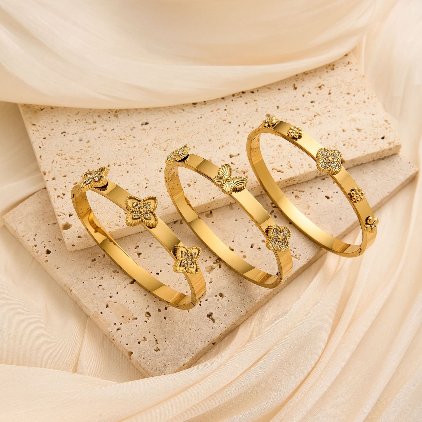 Diamond Four-Leaf Clover Butterfly Bracelet