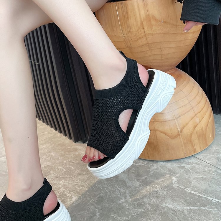 Sports platform comfortable sandals