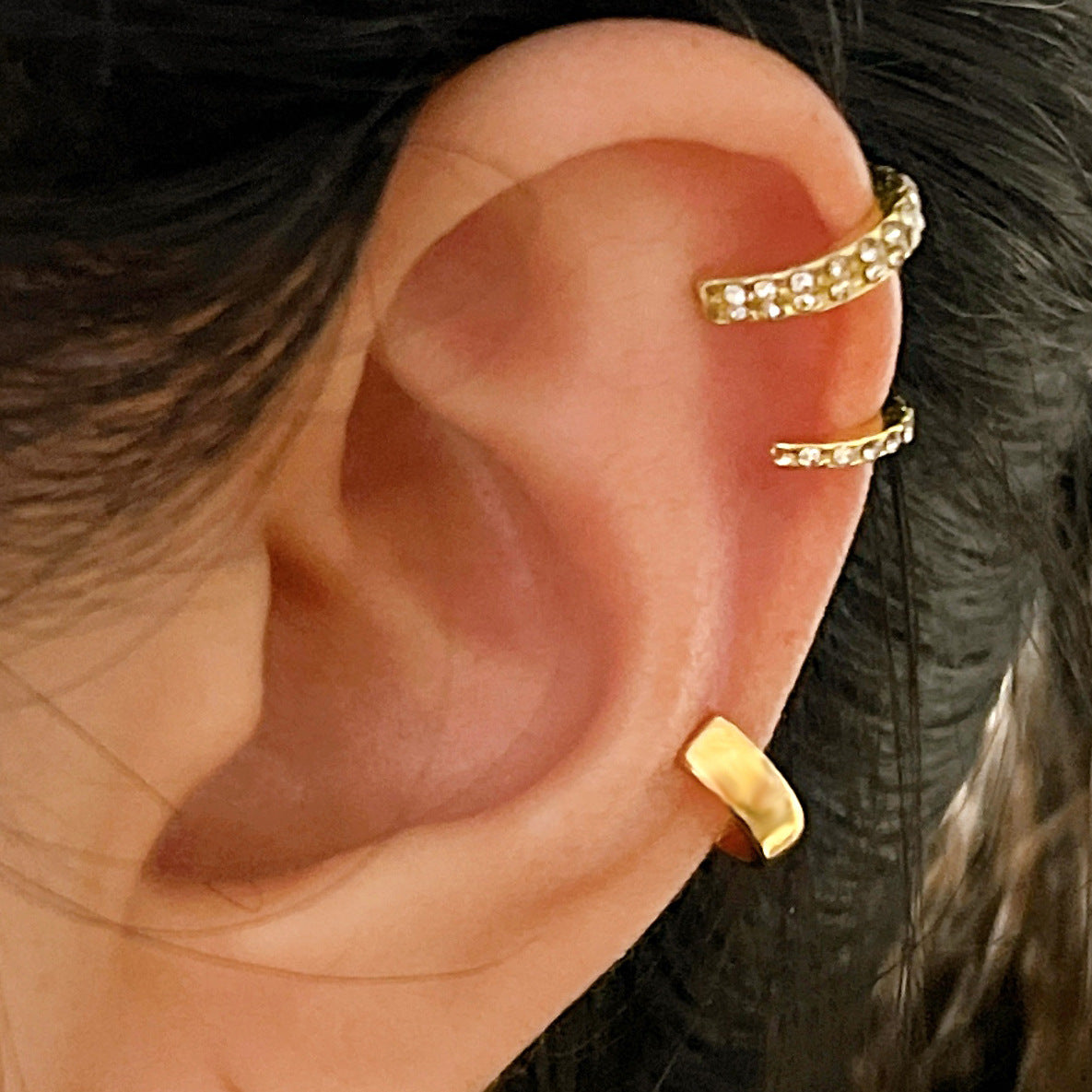 Conjunto de tres piezas con clip para la oreja pequeño 