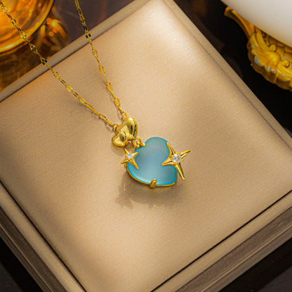 Trendy Cool Peach Heart Clavicle Necklace with Love Pendant for Women