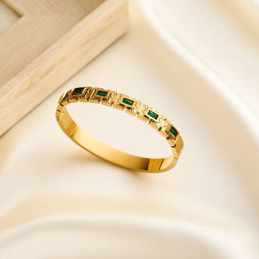 18K Gold-Plated Titanium Steel Bracelet with Green Square Zircon