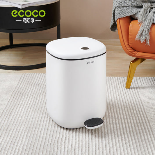 Cubo de basura de cocina con pedal 