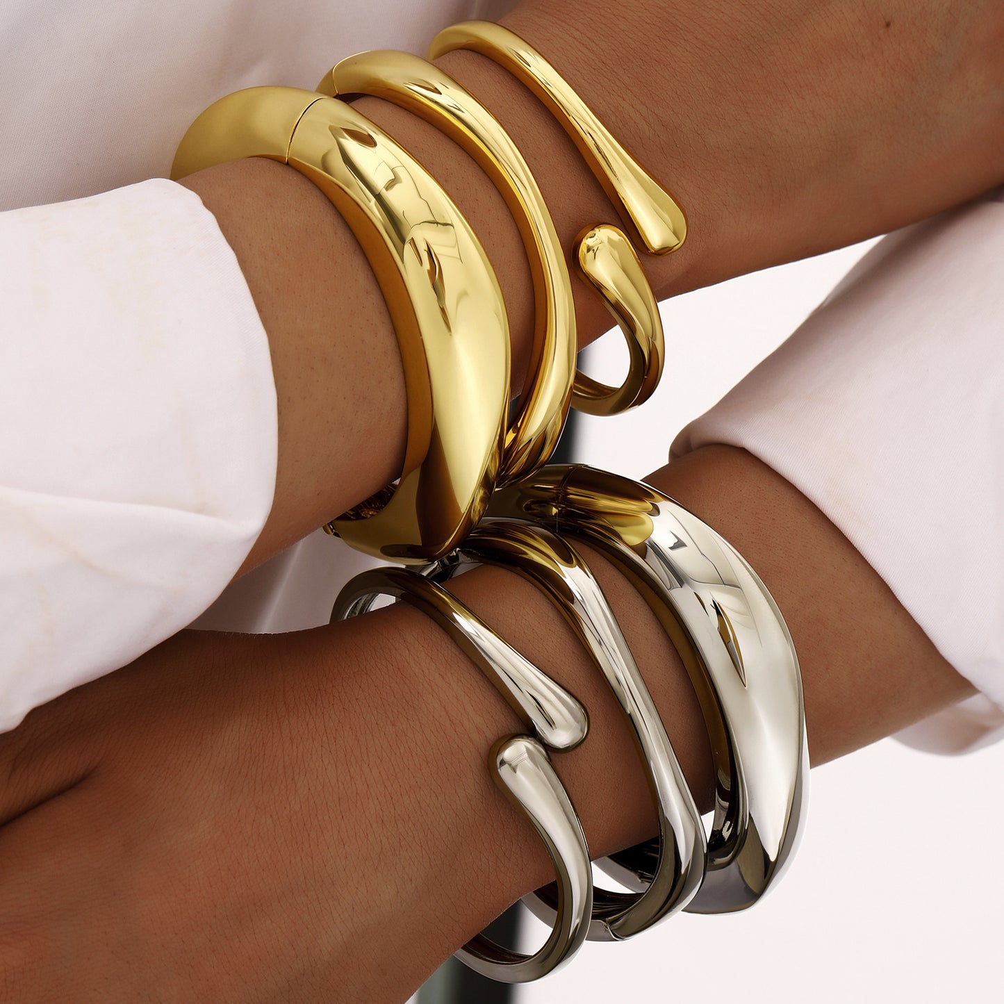 Glossy Metal Opening Bracelet Set