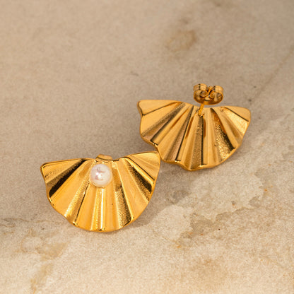 Pearl earrings