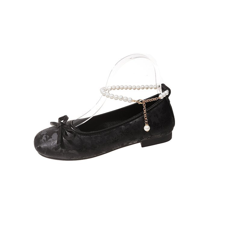 Butterfly section pearl shoes