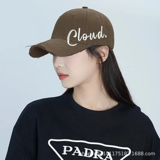 Gorra de béisbol rígida para mujer, versátil y casual. 