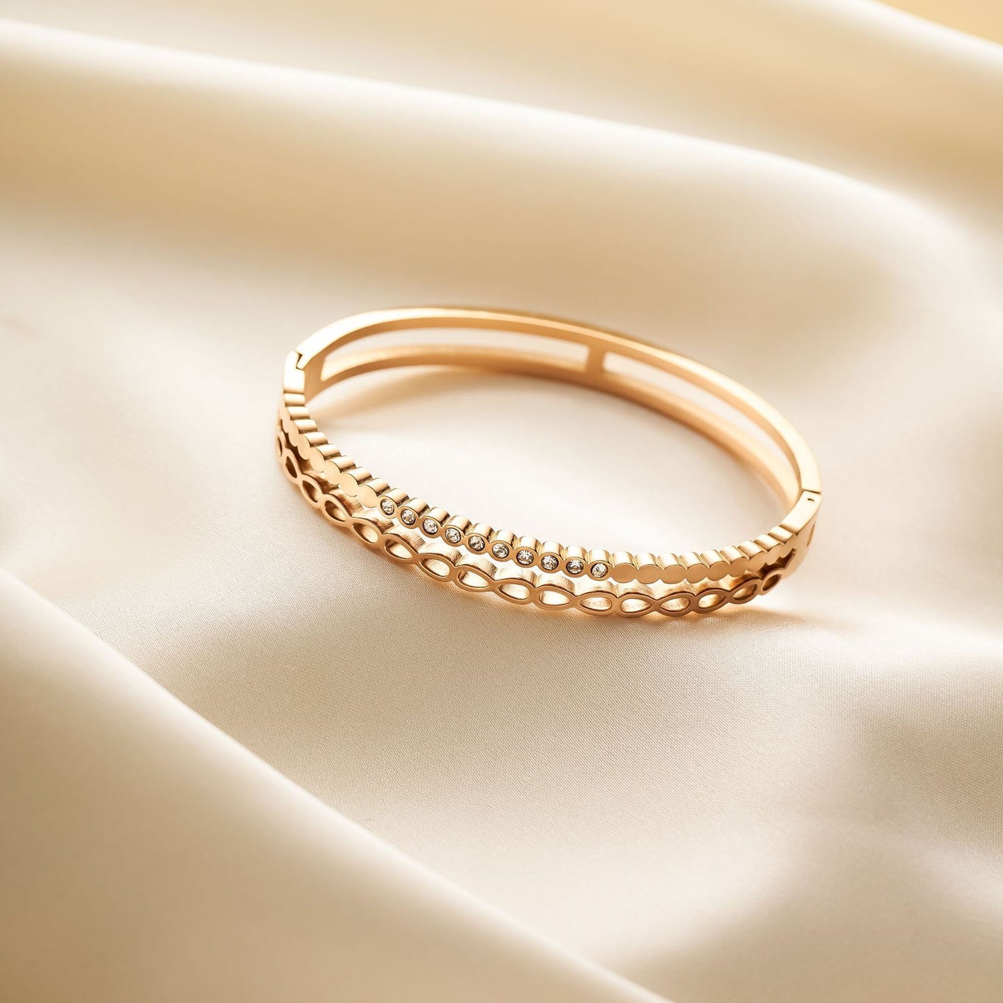 18K Gold Titanium Steel Wave Bracelet