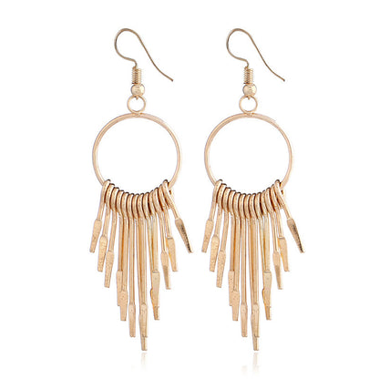 Pendientes personalizados con temperamento de borlas 